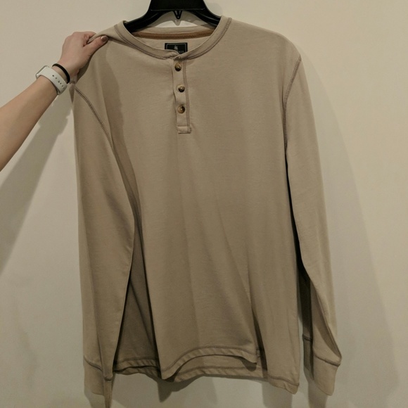 Tan three button pullover - Picture 2 of 3